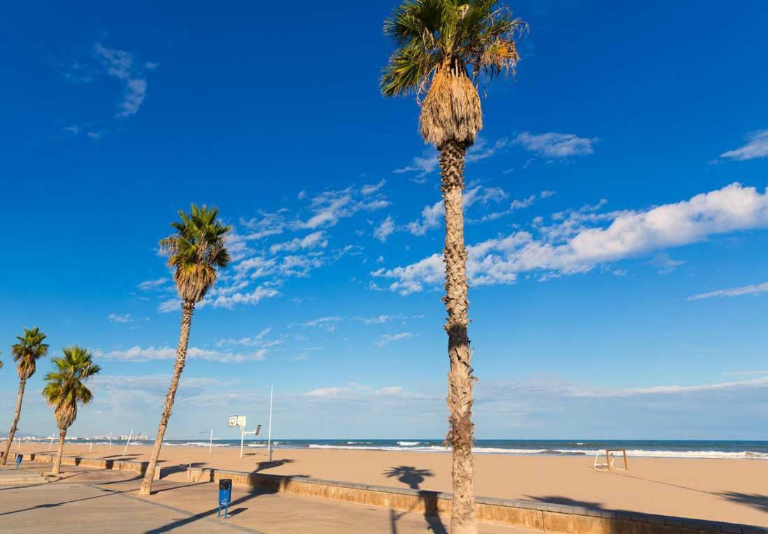 Loft By The Beach Valencia Luaran gambar